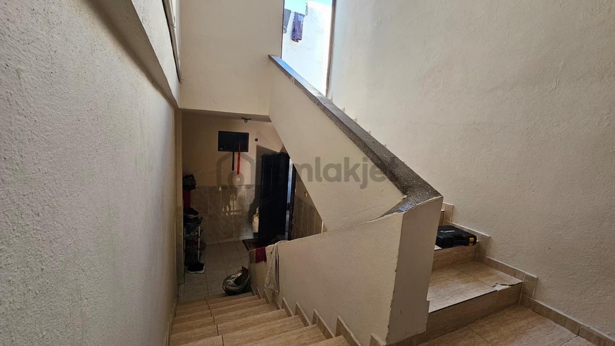 Arve’den Toroslar Selçuklu’da Tek Tapu 5 Katlı Komple Satılık Bina - 24