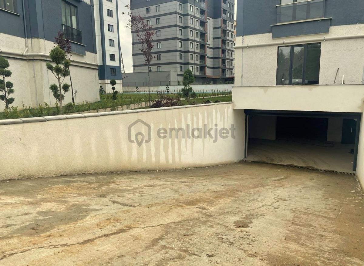 Mertcan'dan Havuzlu Güvenlikli Lüks Sitede Ara Kat 2+1 Daire - 18