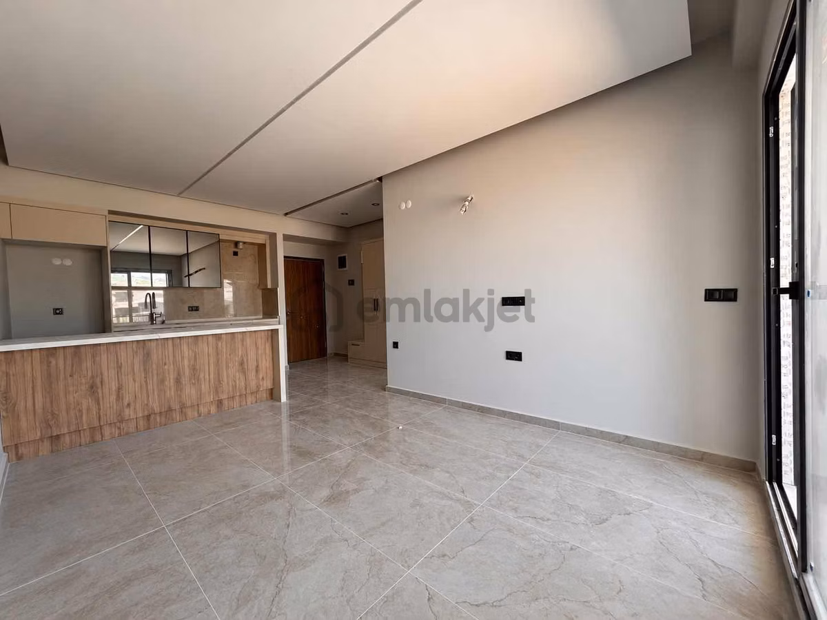 Sıfır Projede & Avm Üstü / Satılık 1+1 Daire - 9