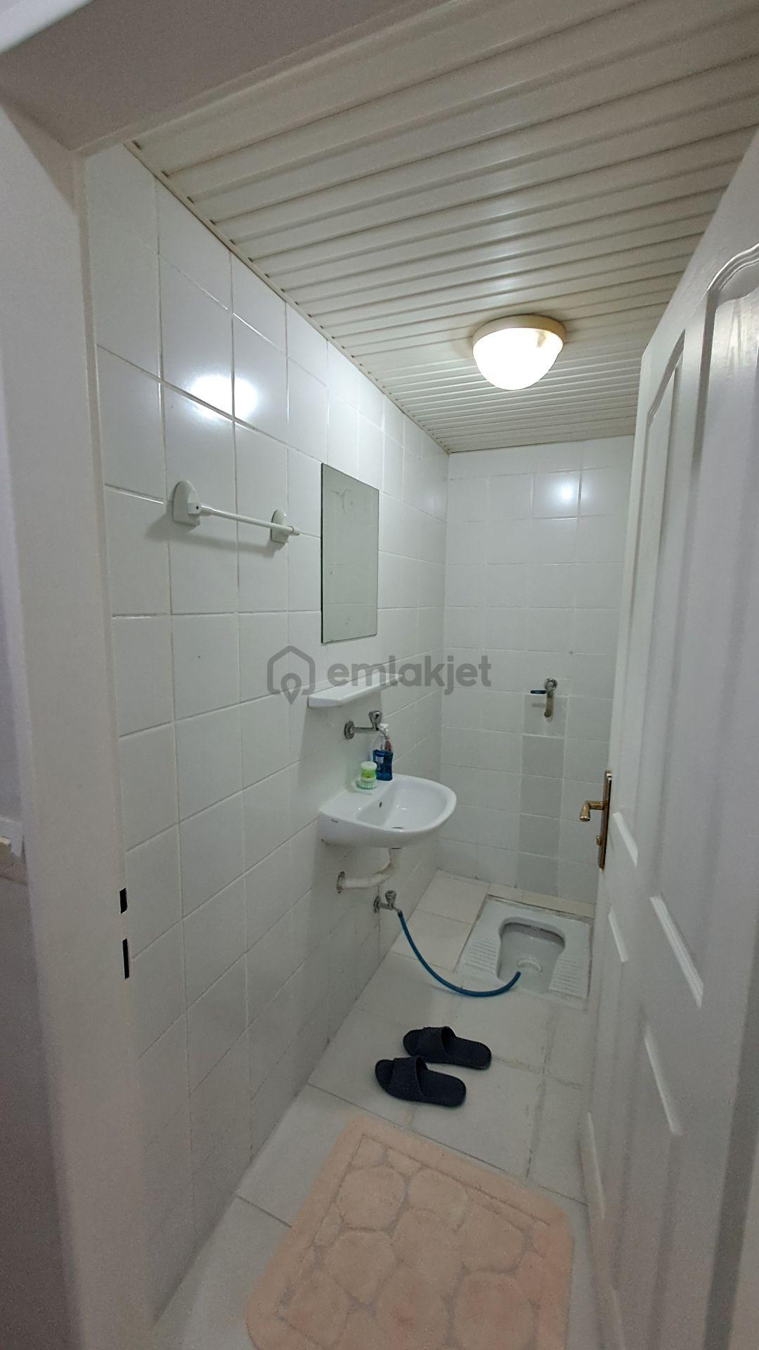 Kalıcı Konutlar 3. Bölgede Satılık Bakımlı Daire - 11