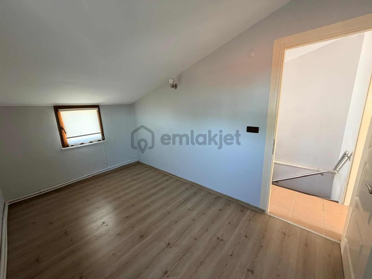 Ege Mahallesı & Dogalgazlı / Teraslı 3+1 Kıralık Daıre - 22