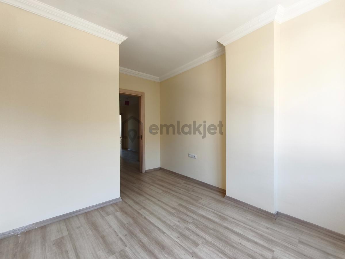 Cb- Mark'tan Derince Denizciler Caddesinde Kiralık 3+1 Daire - 3