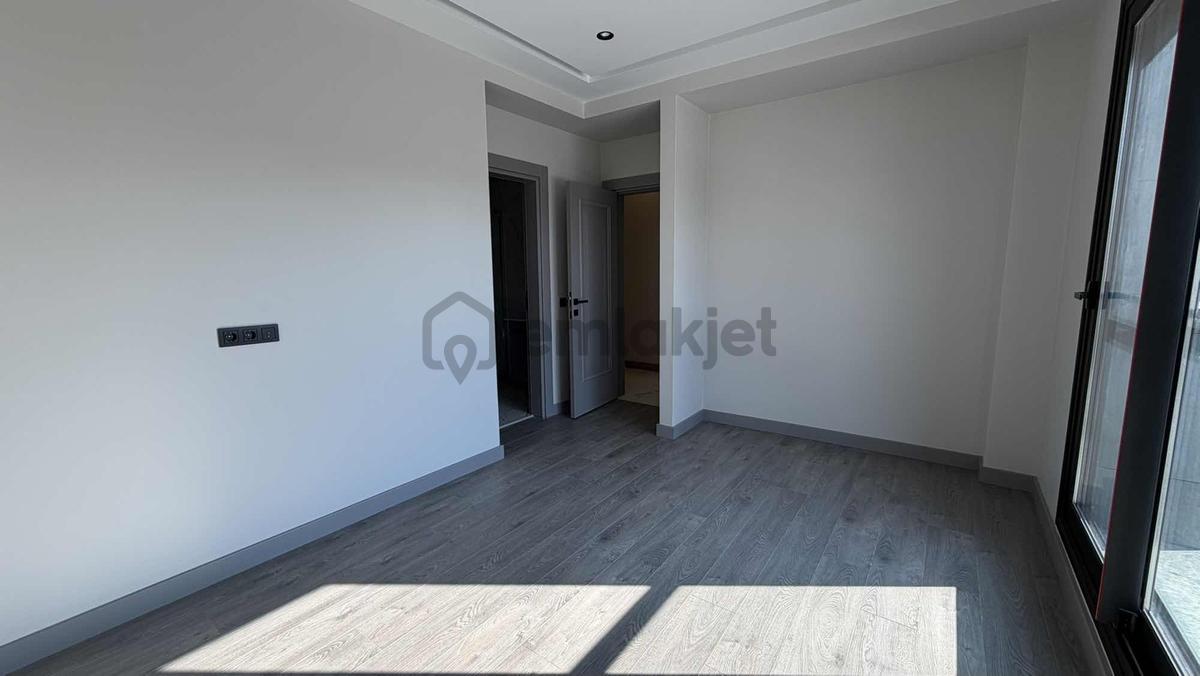 Kuşadası Merkezde 3+1 Ultra Lüks Daire - 18