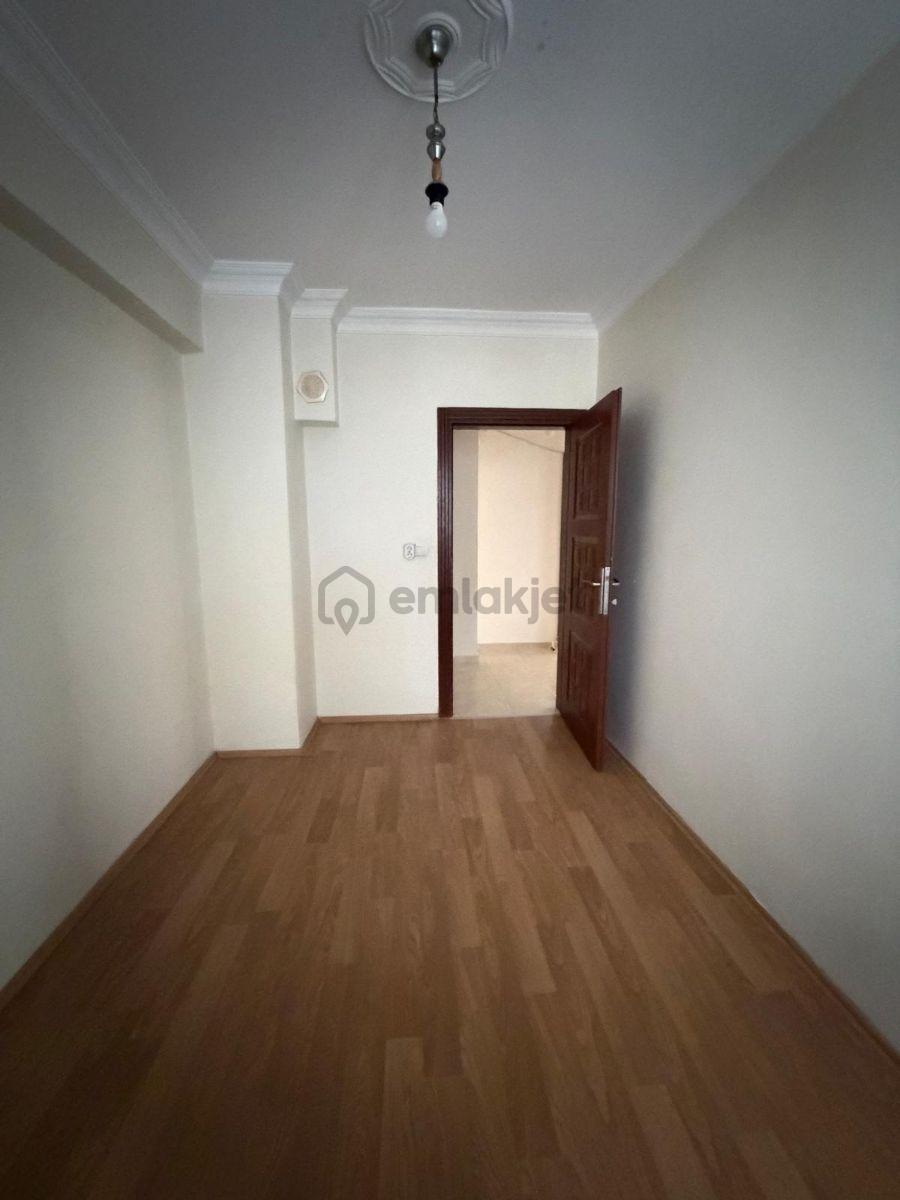 Agm Den Reşadiye Mahallesi Yapı Kredi Civarı Kiralık Daire - 10