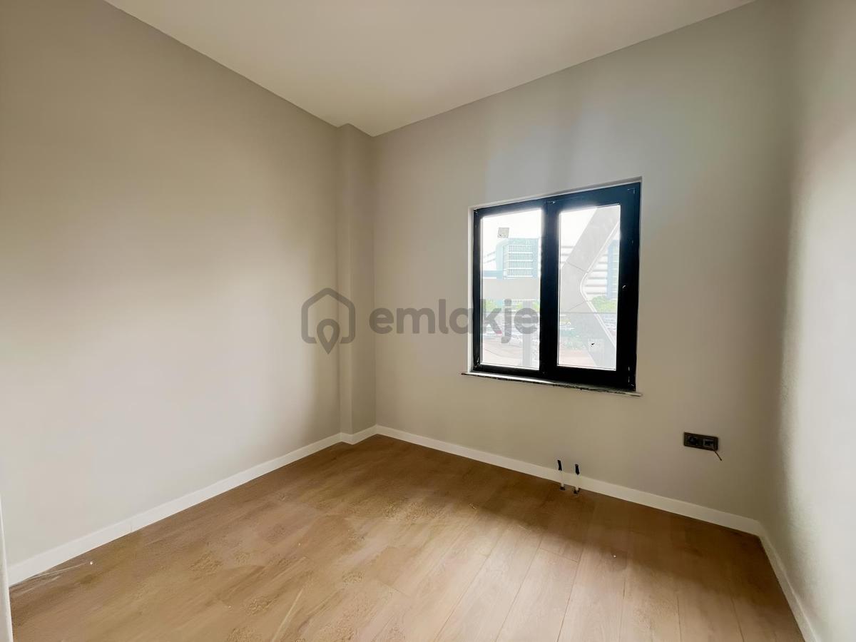 Kepez Devlet Hastanesi Karşısı Cadde Cephe 1.kat 2+1 Ofis/daire - 14