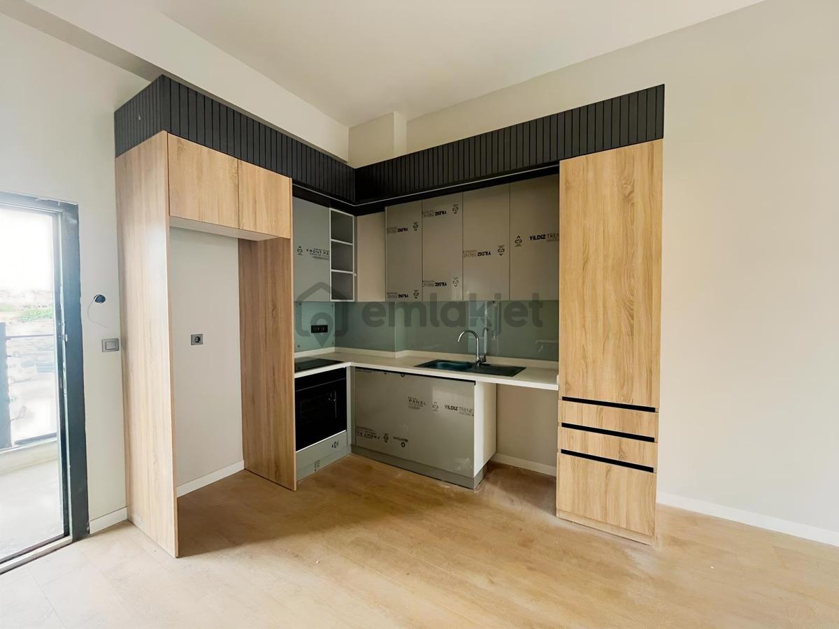 Kepez Devlet Hastanesi Karşısı Cadde Cephe 1.kat 2+1 Ofis/daire - 8