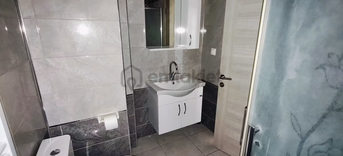 71 Evler Mahallesi 1+1 Kiralık Şehir Hastanesi 200 Metre Mesafe - 5