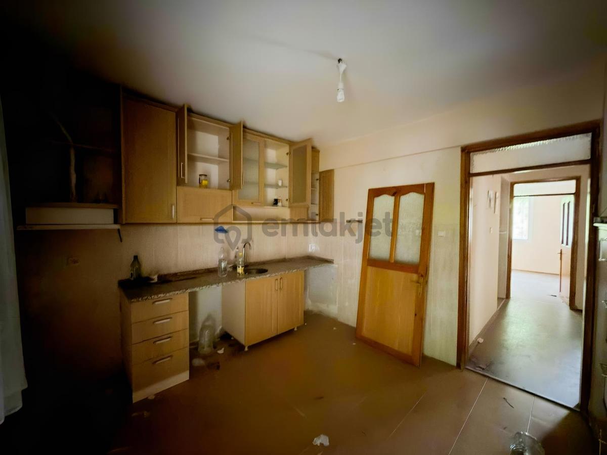 Berk Emlak'tan Torbalı Yeşilköyde Kiralık Müstakil Ev - 14