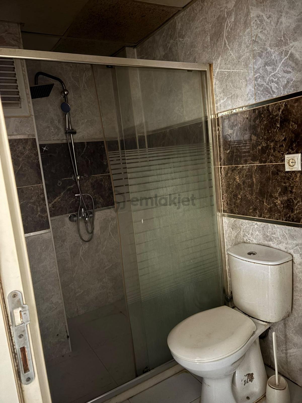 İstiklal Mah. Adalar'da Kiralık Geniş Daire - 11