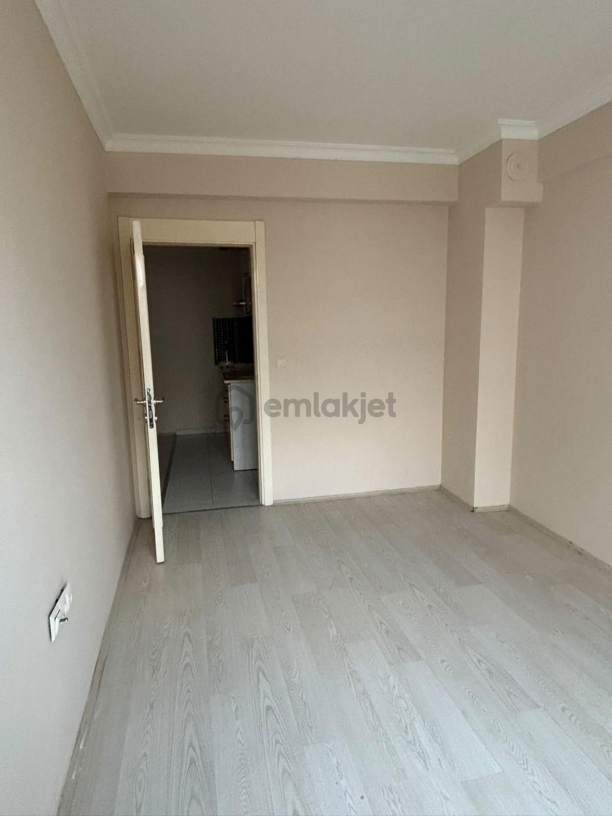 İstiklal Mah. Adalar'da Kiralık Geniş Daire - 7