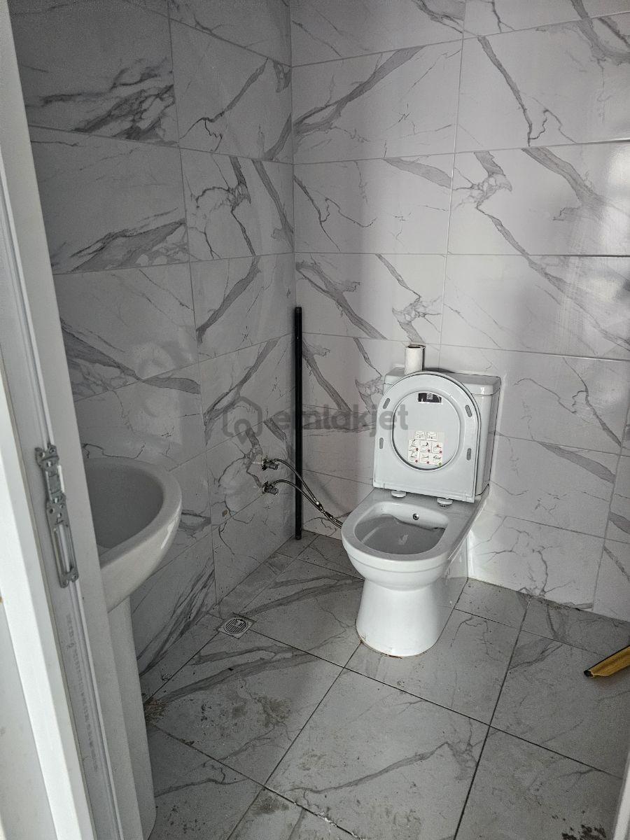 Arnavuköy Hadımköy De Kiralık Dükkan - 13