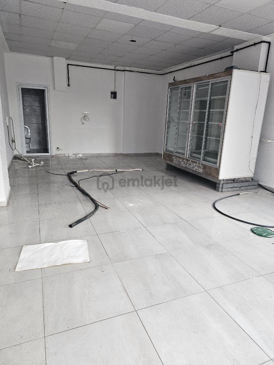 Arnavuköy Hadımköy De Kiralık Dükkan - 9