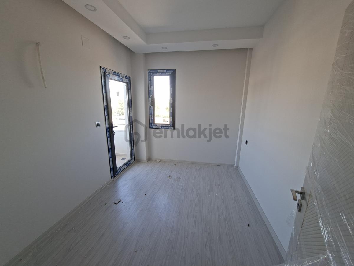 Yüreğir Ptt Evleri Sıfır Düşük Katlı Yapı 3+1 Açık Mutfak - 7