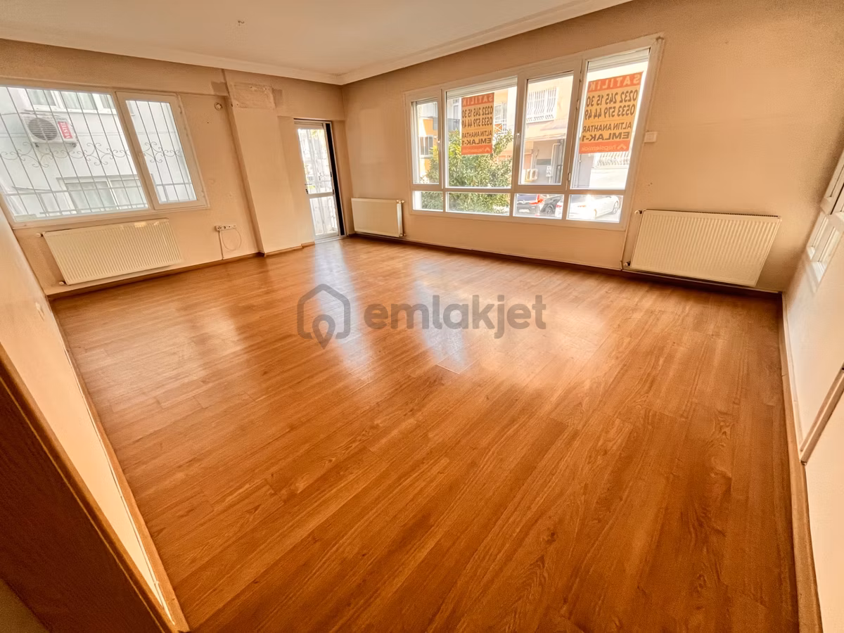 Hakimevlerinde Cadde Paralelinde 3+1 130m2 Temiz Bakımlı - 5