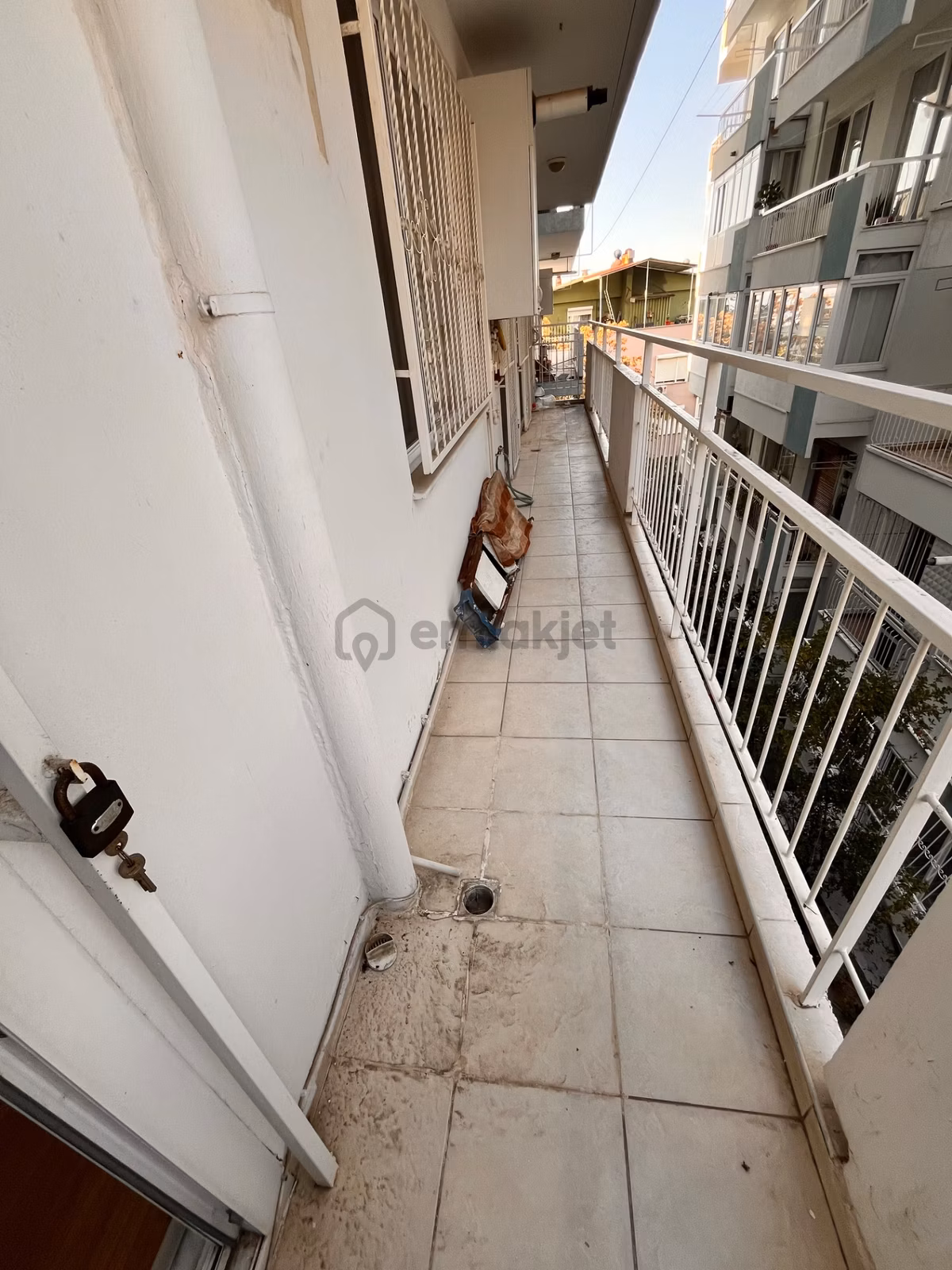 Hakimevlerinde Cadde Paralelinde 3+1 130m2 Temiz Bakımlı - 31