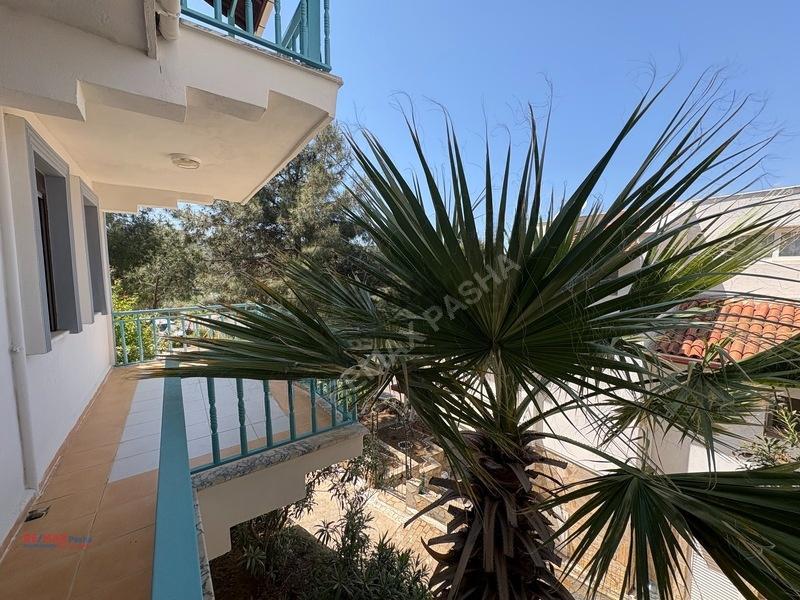 Kuşadası'nda Denize Yürüme Mesafesinde Satılık 4+1 Villa - 13