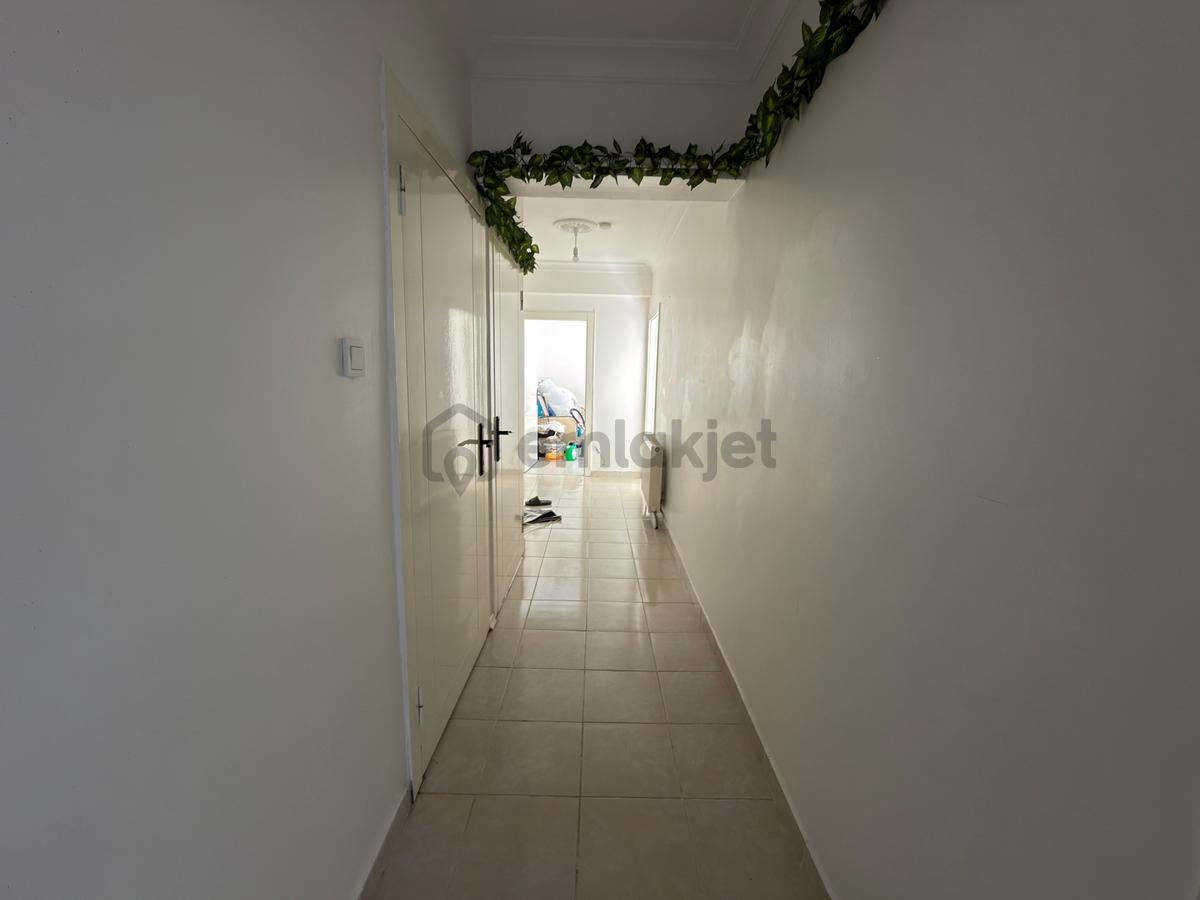 Ümitova Caddesinde Asansörlü Güney Doğu Cephe 4+1 - 26