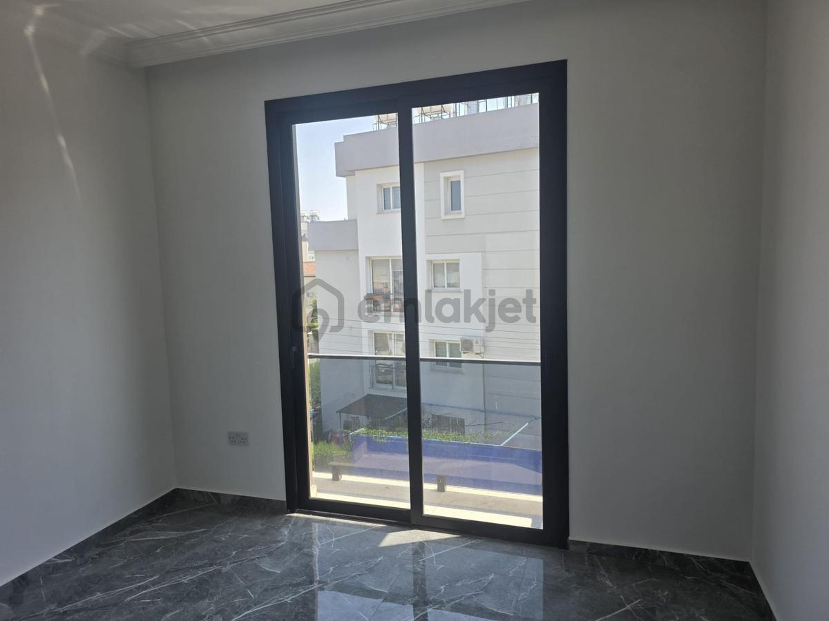 Lefkoşa Marmara Türk Malı 2+1 Lüks Daire - 8