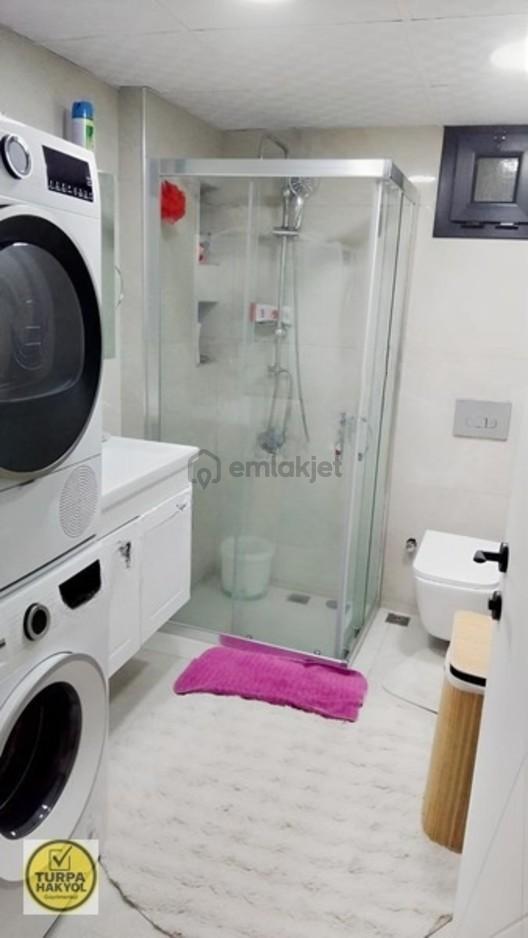 Satılık 3 Katlı Sıfır Tadilatlı Süper Bir Bina 2 Daire+ 1 Dükkan - 16