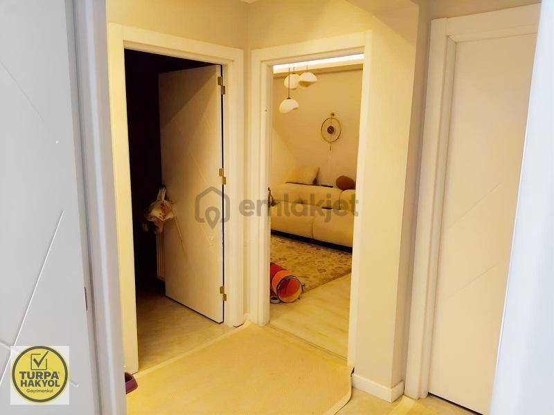 Satılık 3 Katlı Sıfır Tadilatlı Süper Bir Bina 2 Daire+ 1 Dükkan - 6