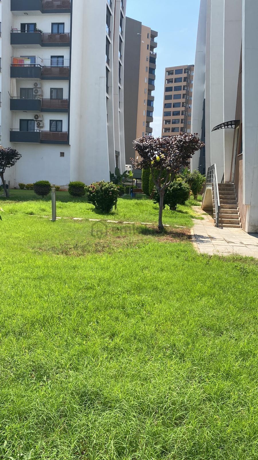 Akdeniz Mah'de Havuzlu Lüks Kiralık 4+1 Daire - 35