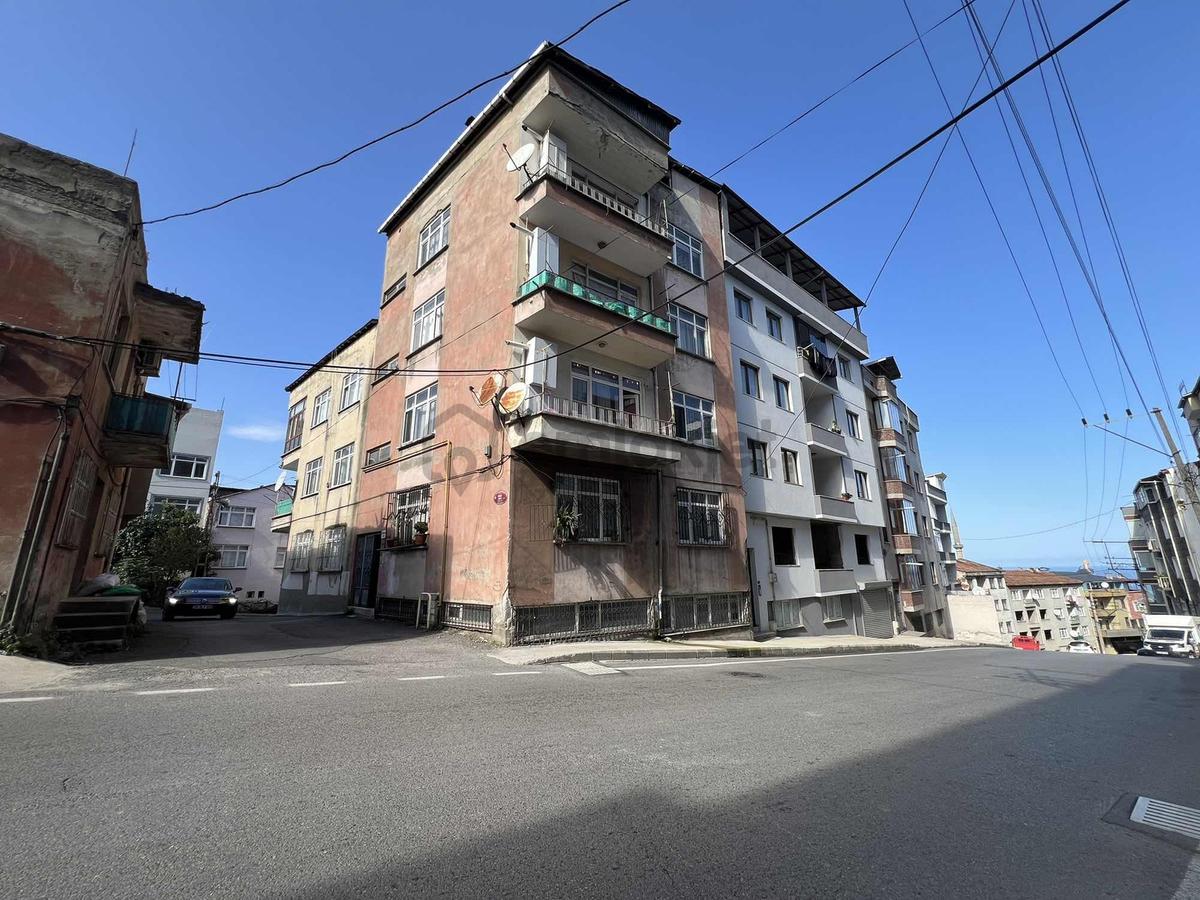 Bahçecik'te Satılık 2+1 Daire