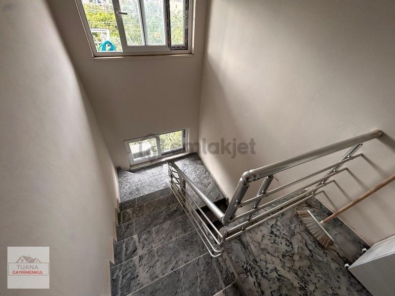 Tuana Emlak'tan Toparlar Mahallesi'nde Kiralık 3+1 Daire - 25