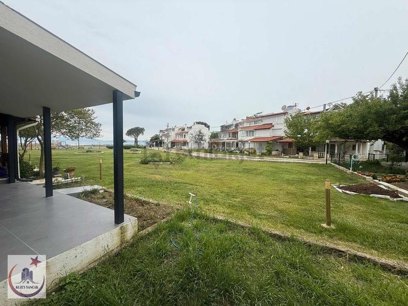 Kuzey Sancaktan Altınova Da Satılık Villa - 3