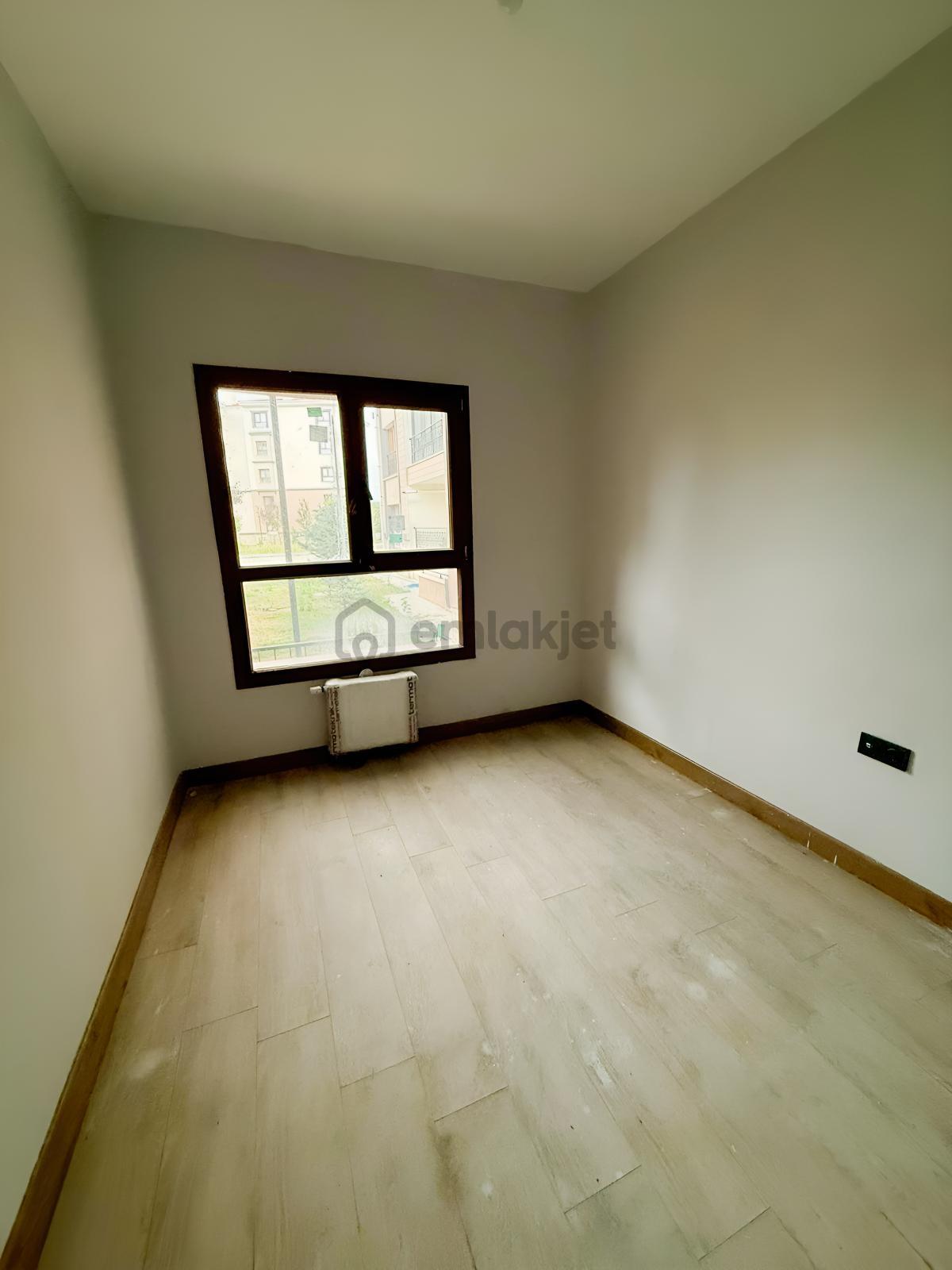 Redstone/büyükkarıştıran Toki'de Satılık 3+1 Daire - 11