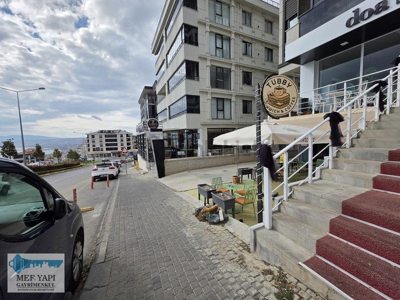 Atatürk Mahallesinde Deniz Manzaralı Devren Kiralık - 8