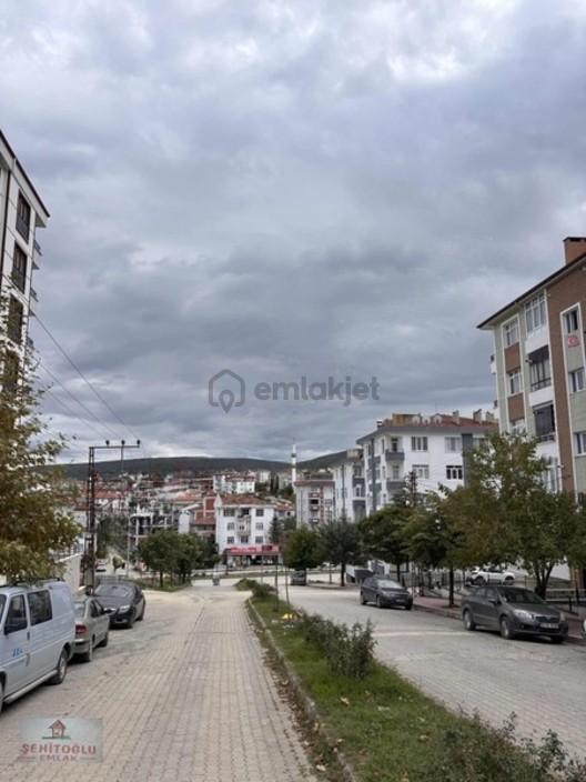 Çamlıca Mahallesi 3+1 Satılık 130 M2 Daire - 26