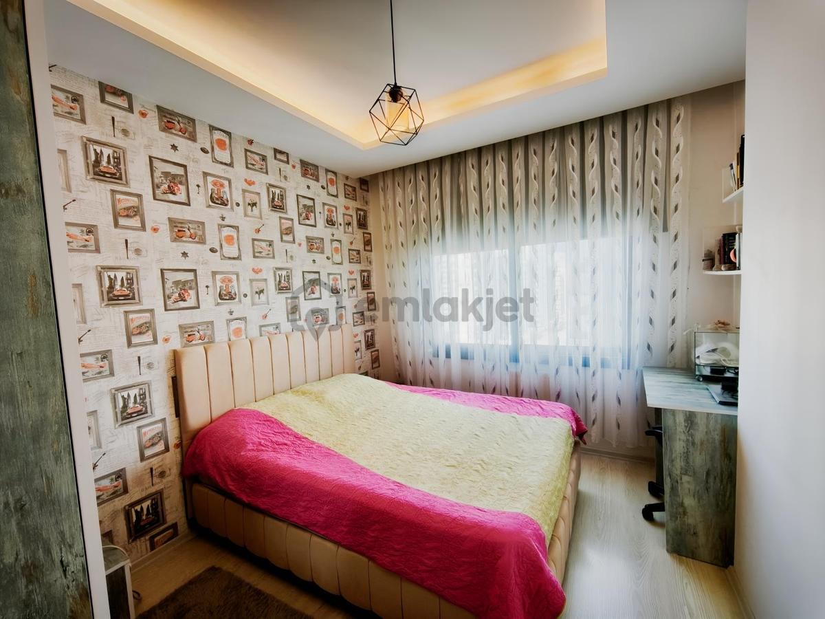Mersin Mezitli Akdeniz Mah 125m² Geniş 2.5+1 - 15