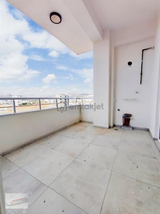 Üniversite Emlaktan Kiralık 2+1 Sıfır Daire!!!! - 9