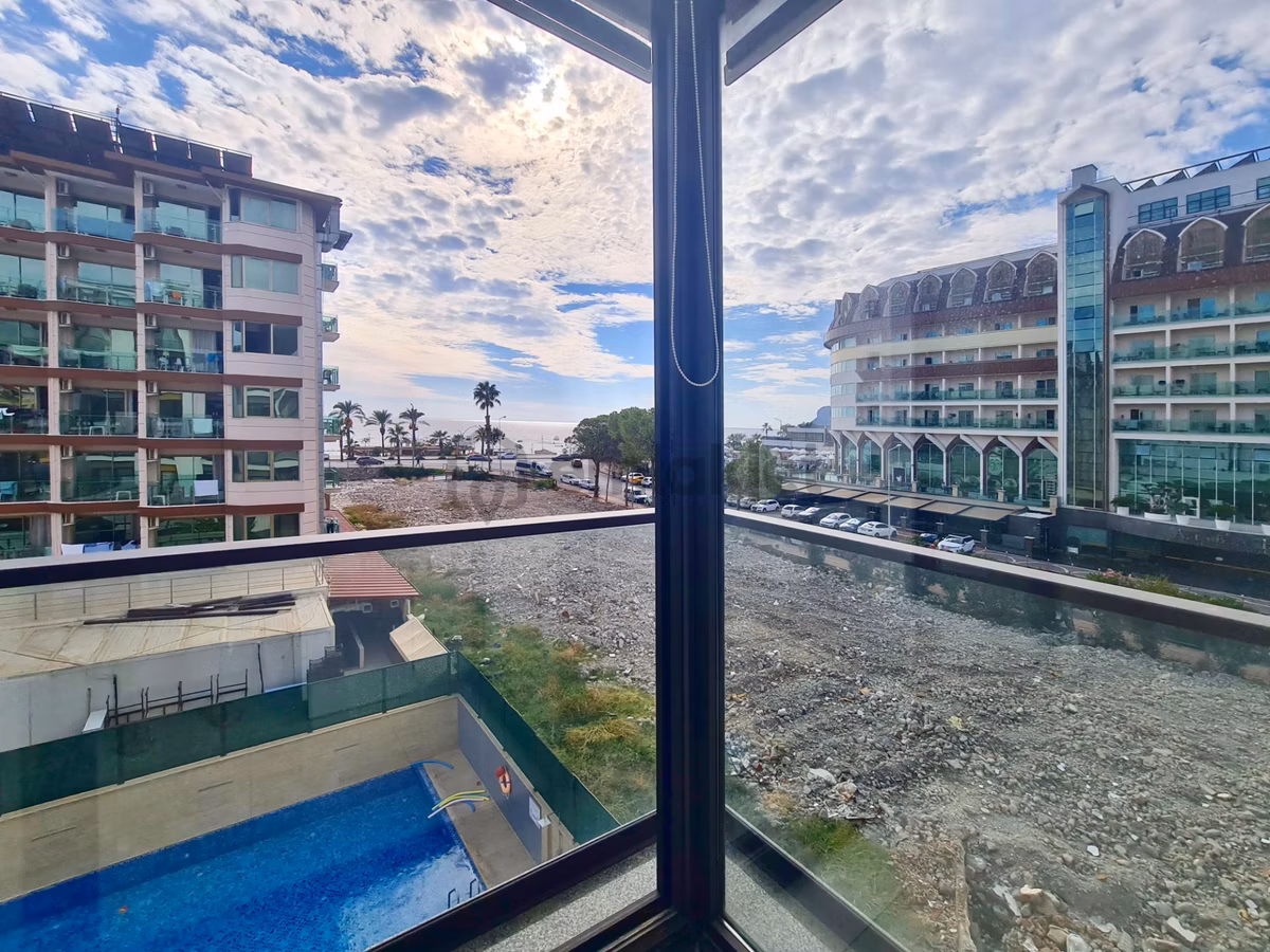 Alanya Oba'da Manzaralı Ve Denize Sadece 100 M Mesafede 2+1 Daire - 24