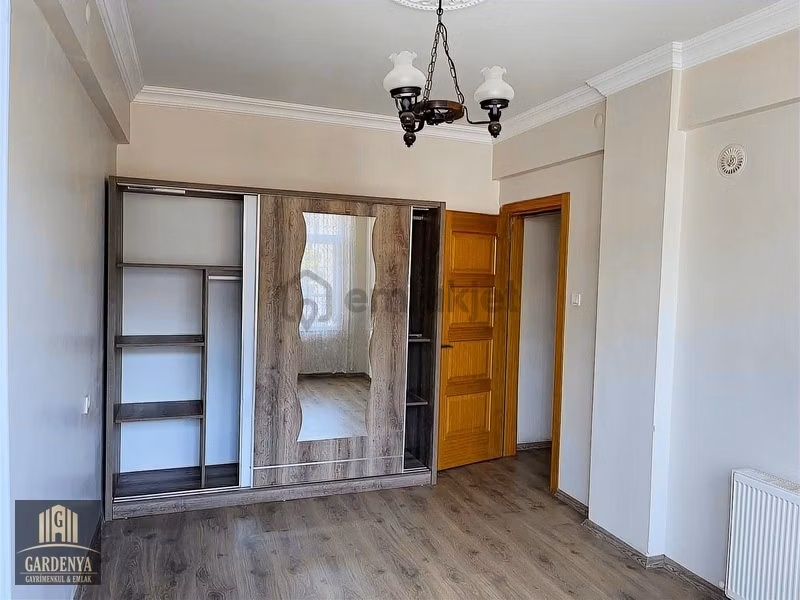 Acil Atatürk Mahallesi'nde Satılık 145 M2 3+1 Daire - 14