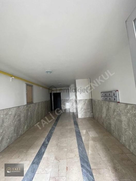 Akçalar'da 110m2 Ara Kat 2+1 Çift Cephe - 30