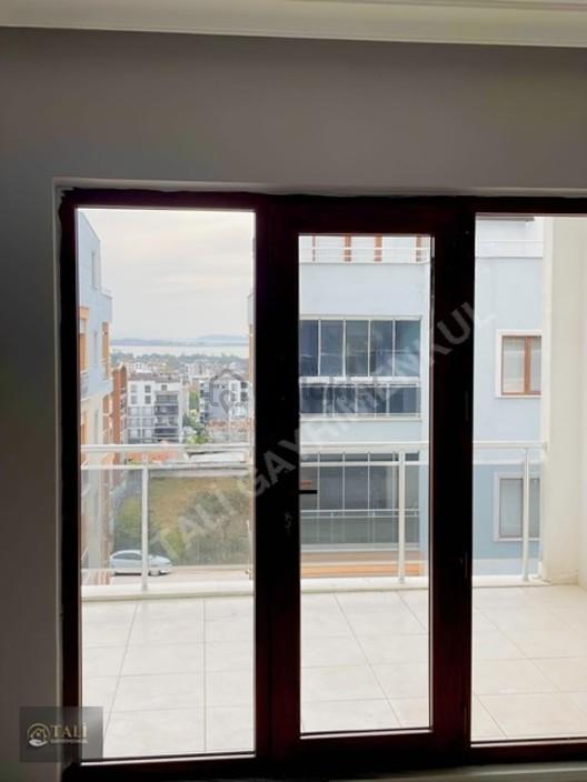 Akçalar'da 110m2 Ara Kat 2+1 Çift Cephe - 14