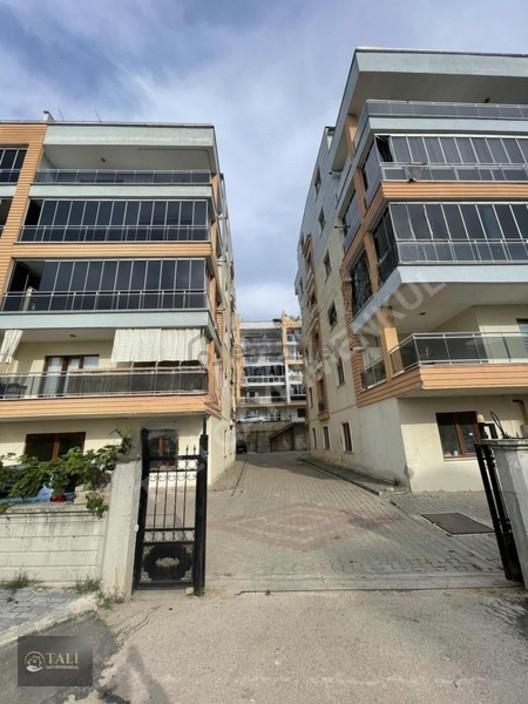 Akçalar'da 110m2 Ara Kat 2+1 Çift Cephe - 35