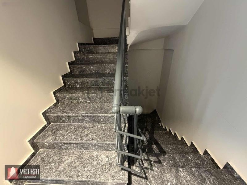 Yetkin'den Oba'da Kiralık 1+1 Daire - 9
