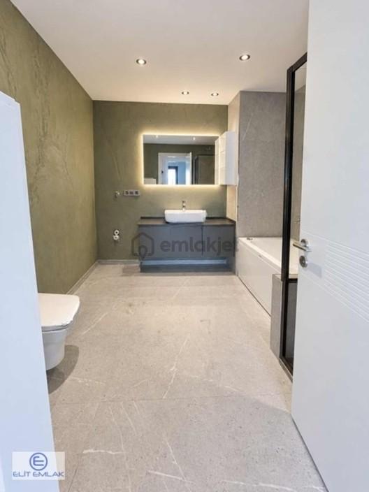 Mimar Sinan Mahallesinde Kiralık 6+1 Villa - 12