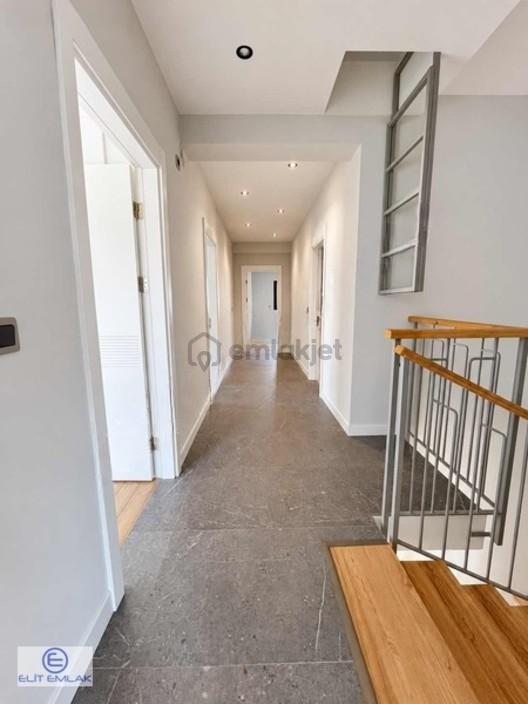 Mimar Sinan Mahallesinde Kiralık 6+1 Villa - 9