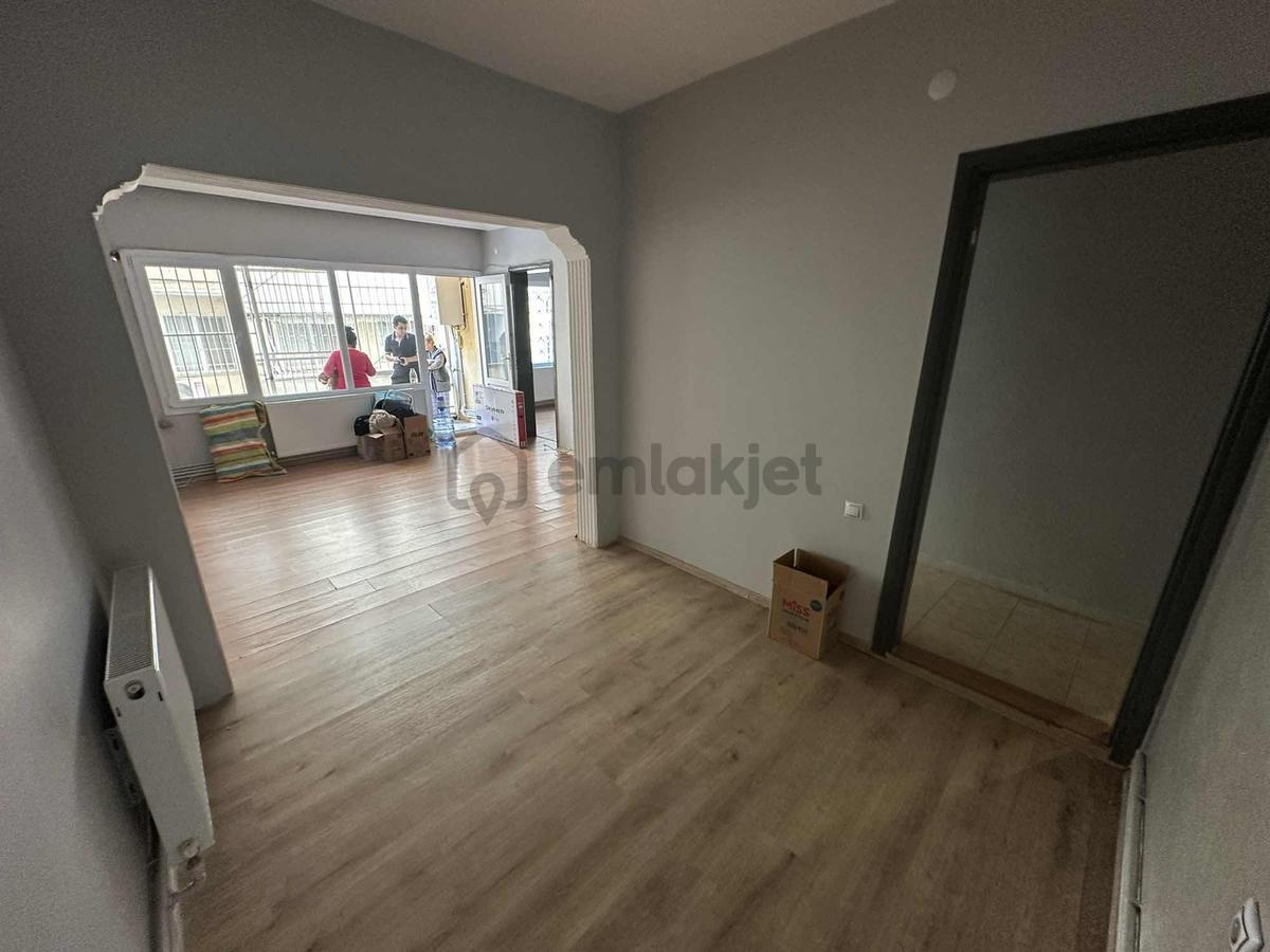 Bulut Emlak'tan Gürçeşme Caddeye Yakın 2+1 Daire - 18