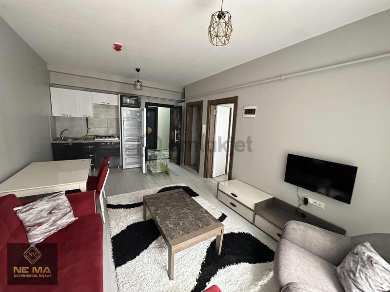 Maraş Caddesinde Ful Eşyalı 1+1 Daire - 9