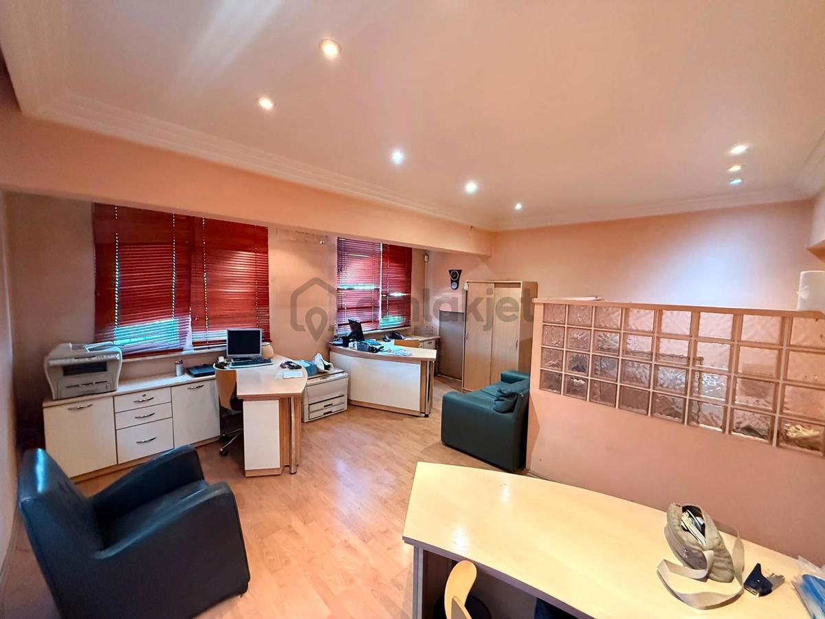 Yeşilköy Havuzlu Kavşağı Üzerinde Kiralık 1+1 Ofis - 34