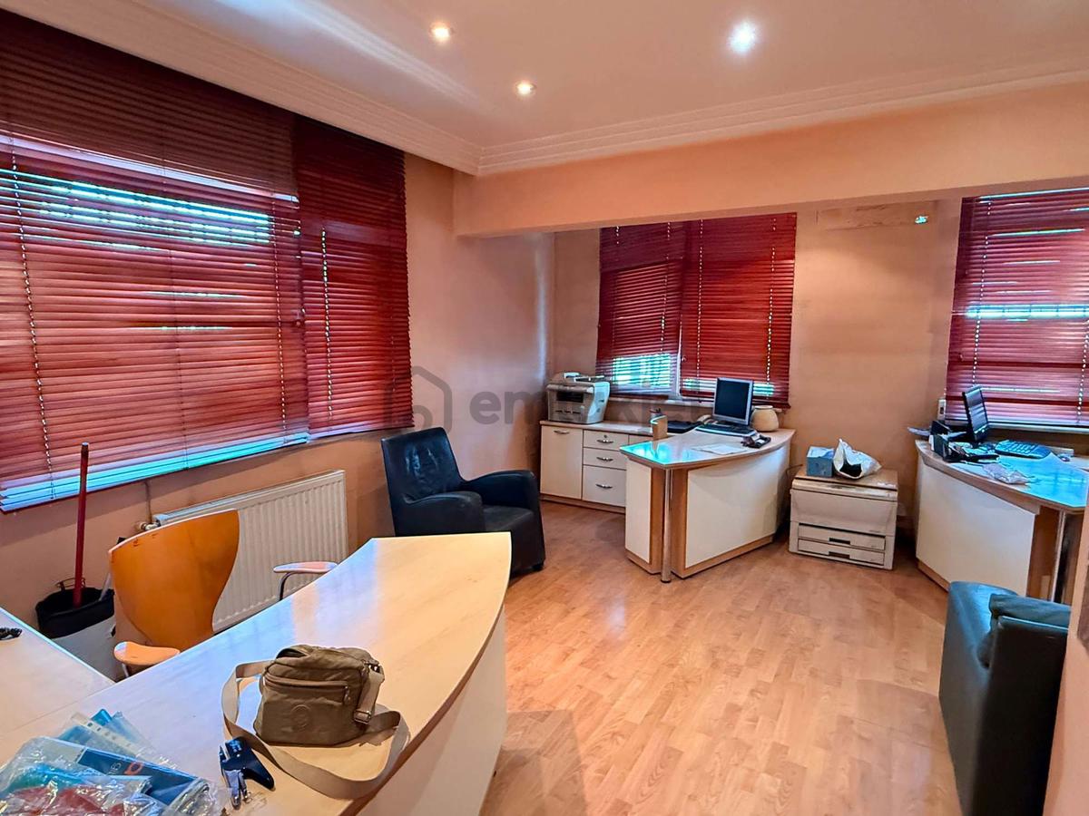 Yeşilköy Havuzlu Kavşağı Üzerinde Kiralık 1+1 Ofis - 35
