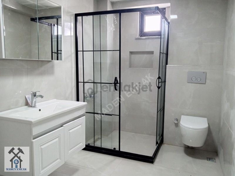 Mithatpaşa'da Merkezi Konumda Satılık 3+1 Daire (105m²) - 30