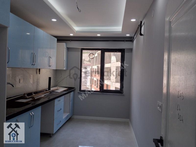 Mithatpaşa'da Merkezi Konumda Satılık 3+1 Daire (105m²) - 6