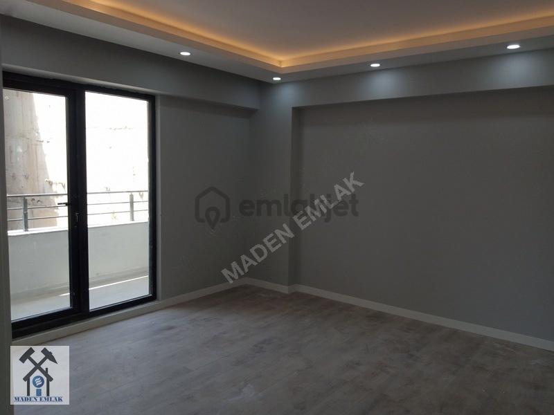 Mithatpaşa'da Merkezi Konumda Satılık 3+1 Daire (105m²) - 15