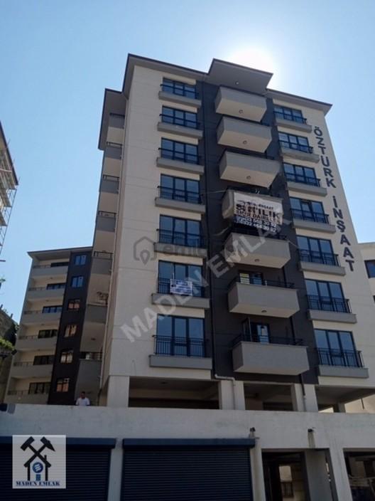 Mithatpaşa'da Merkezi Konumda Satılık 3+1 Daire (105m²) - 29