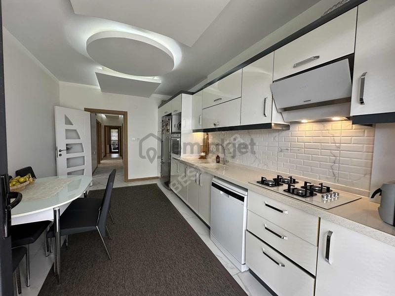 Best Everdan Kayapa'da 3+1 140 M2 Net Satılık Arakat Daire